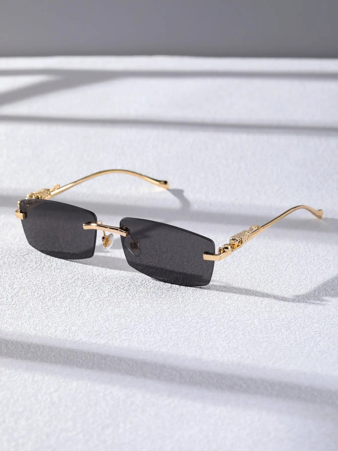 Gold Frame Fashion Glasses